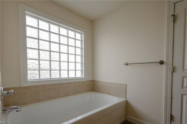 1509 Drumheller DR, Virginia Beach, VA 23464