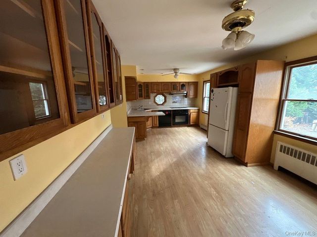 53 Grant Street, East Northport, NY 11731