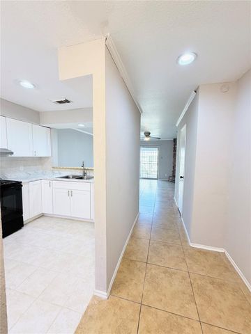 9200 W Bellfort Street 98, Houston, TX 77031