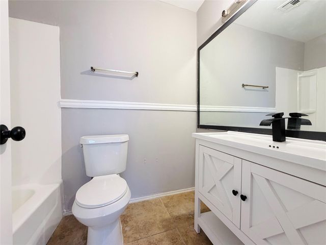 9200 W Bellfort Street 98, Houston, TX 77031