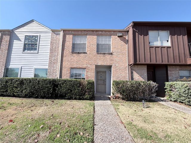 9200 W Bellfort Street 98, Houston, TX 77031