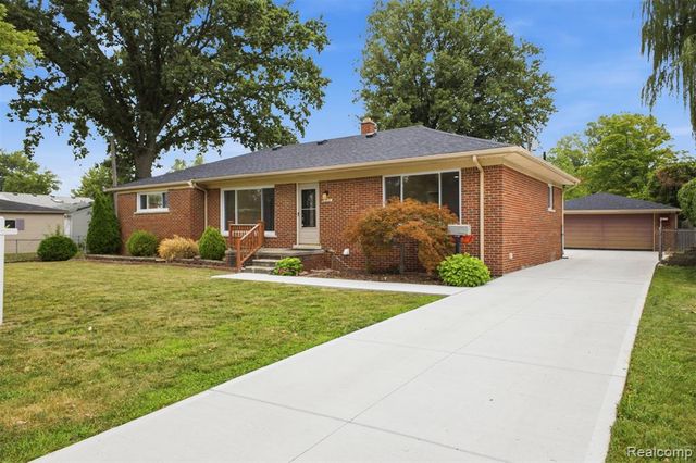 6326 Lathers Street, Garden City, MI 48135