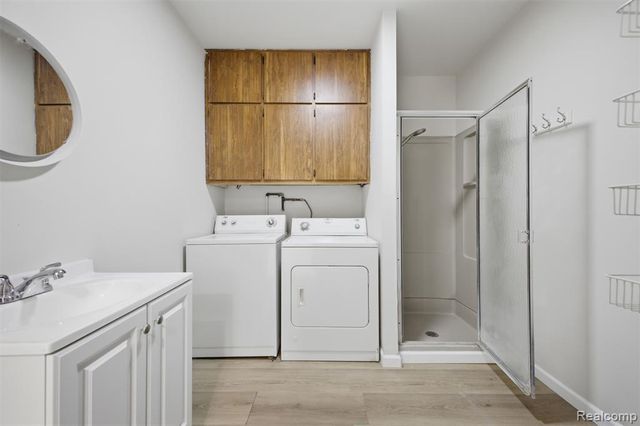 6326 Lathers Street, Garden City, MI 48135