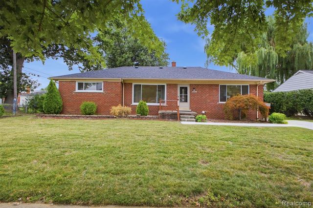 6326 Lathers Street, Garden City, MI 48135