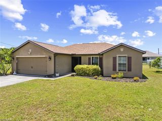 1908 SW 12th TER, Cape Coral, FL 33991