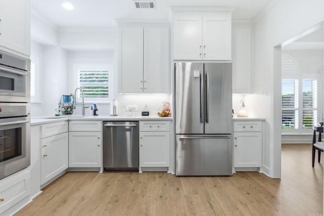 210 Buckland Circle, Little Rock, AR 72223