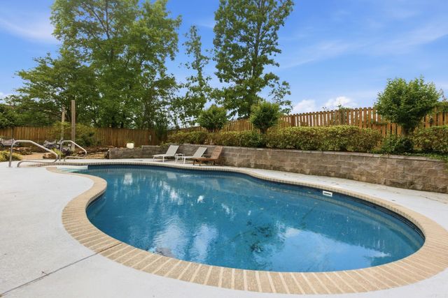 210 Buckland Circle, Little Rock, AR 72223