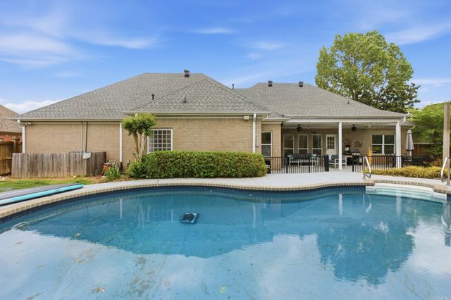 210 Buckland Circle, Little Rock, AR 72223