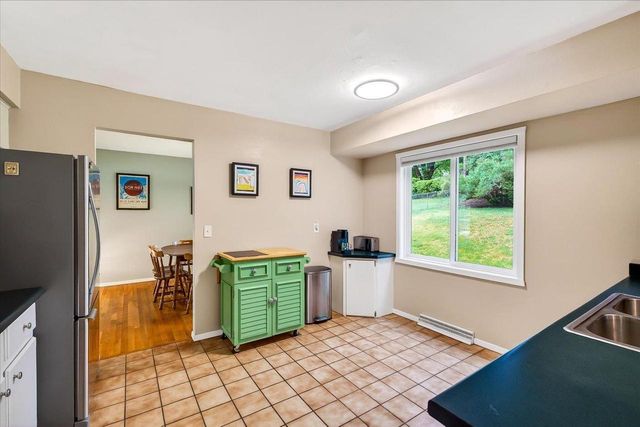 5318 Kingsbridge Road, Madison, WI 53714
