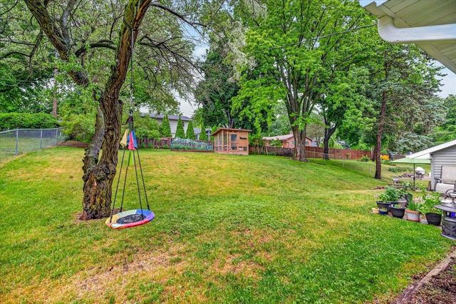 5318 Kingsbridge Road, Madison, WI 53714