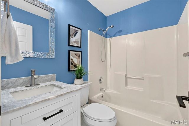 6401 Long Timber Drive, O'fallon, MO 63368