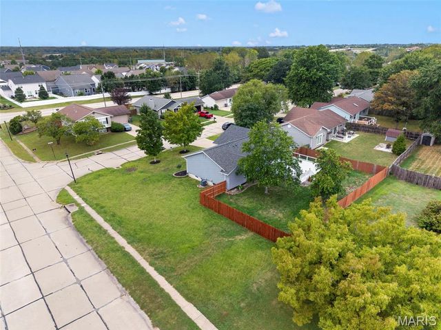 6401 Long Timber Drive, O'fallon, MO 63368
