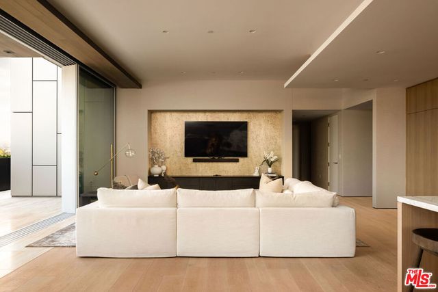 8899 Beverly Boulevard 4A, Los Angeles, CA 90048