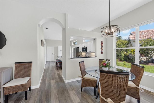 6726 HICKORY HAMMOCK CIRCLE, Bradenton, FL 34202