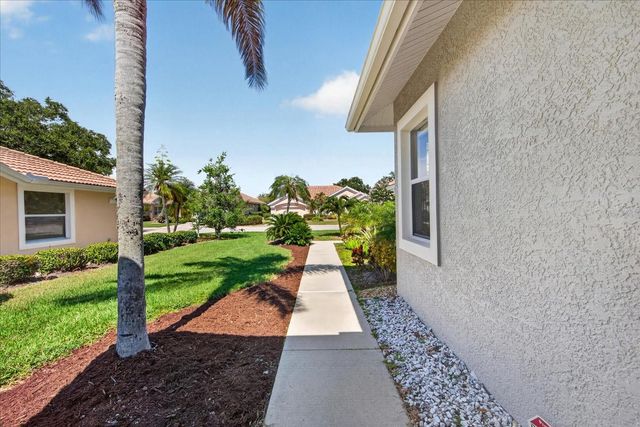 6726 HICKORY HAMMOCK CIRCLE, Bradenton, FL 34202