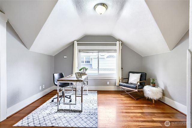 504 23rd Avenue E, Seattle, WA 98112