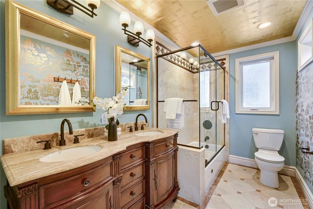 504 23rd Avenue E, Seattle, WA 98112