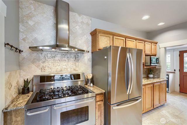 504 23rd Avenue E, Seattle, WA 98112