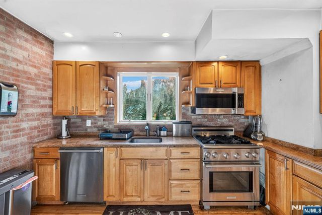 109 Park Street, Ridgefield Park, NJ 07660