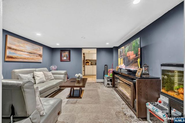109 Park Street, Ridgefield Park, NJ 07660
