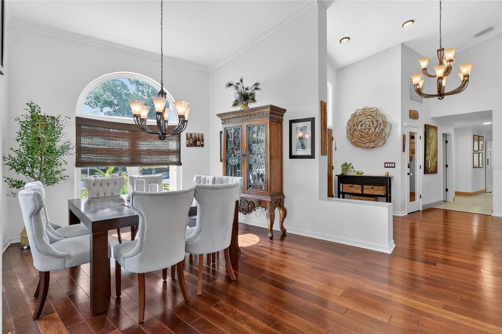 Image 19 of property listing at 5965 PIER PLACE DRIVE, Lakeland, FL 33813