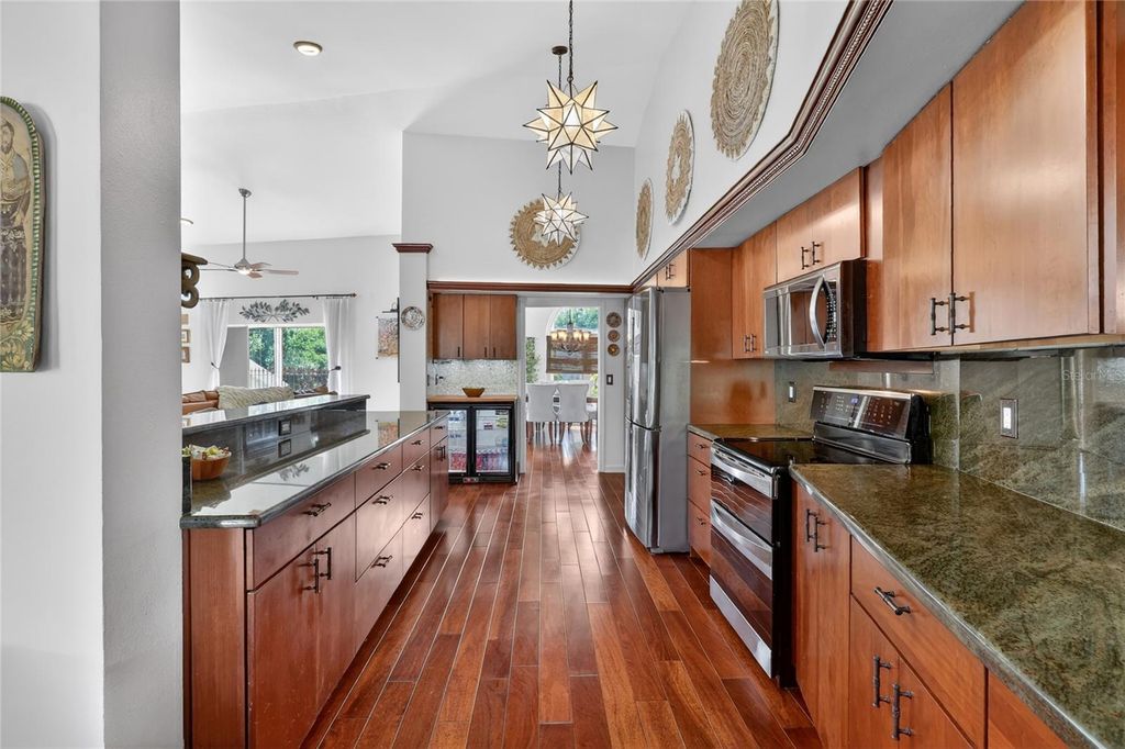 Image 29 of property listing at 5965 PIER PLACE DRIVE, Lakeland, FL 33813