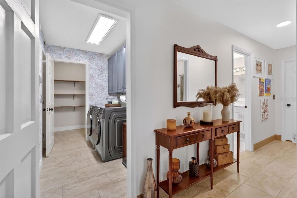 Image 56 of property listing at 5965 PIER PLACE DRIVE, Lakeland, FL 33813