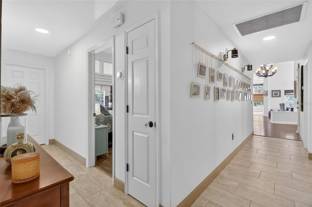 Image 58 of property listing at 5965 PIER PLACE DRIVE, Lakeland, FL 33813