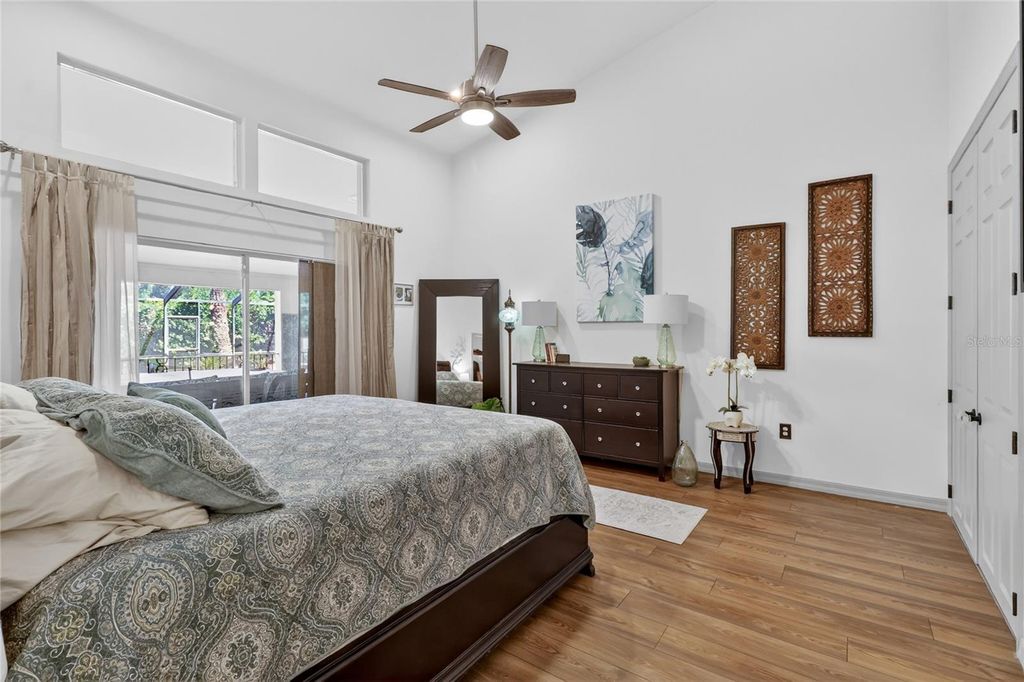 Image 59 of property listing at 5965 PIER PLACE DRIVE, Lakeland, FL 33813