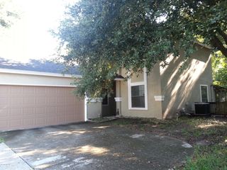 2967 LANTANA LAKES Drive E, Jacksonville, FL 32246
