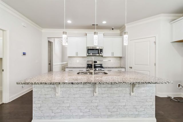 881 Deepwood Court, Boiling Springs, SC 29316