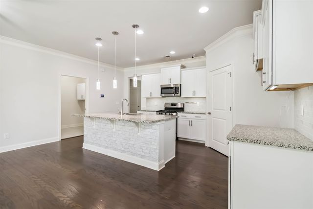 881 Deepwood Court, Boiling Springs, SC 29316