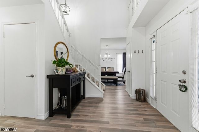 14 Willow Ci, Hamburg Boro, NJ 07419