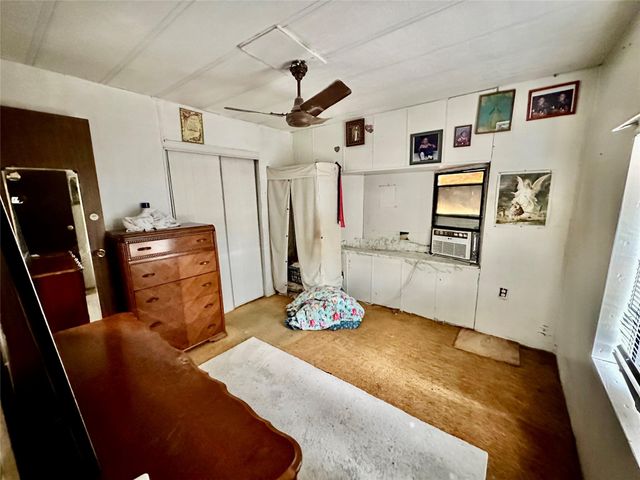 1710 Aspen ST, San Marcos, TX 78666