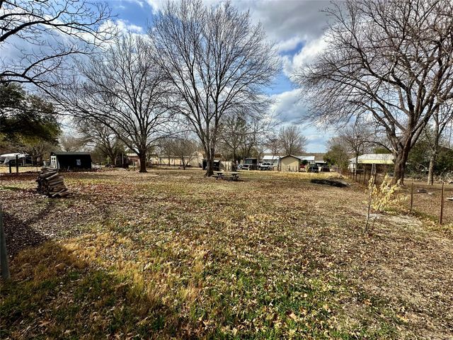 1710 Aspen ST, San Marcos, TX 78666