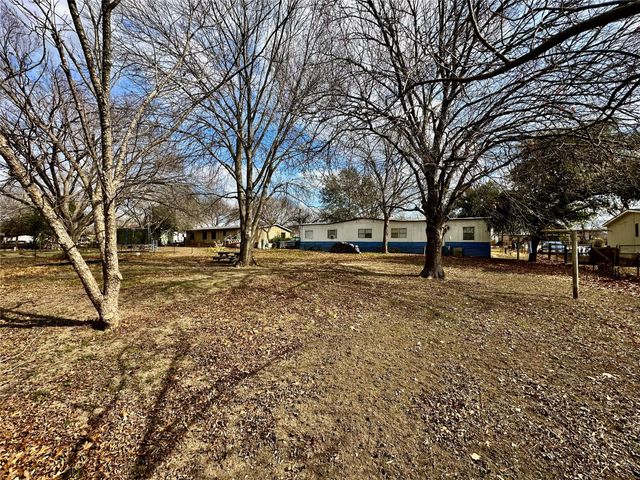 1710 Aspen ST, San Marcos, TX 78666