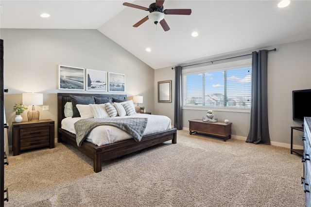 1022 NW Reinhart Drive, Ankeny, IA 50023