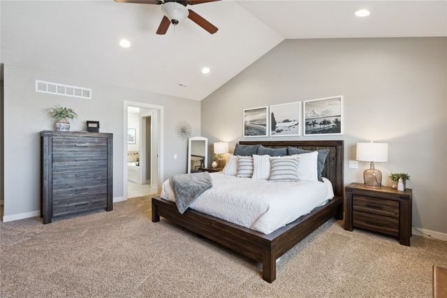 1022 NW Reinhart Drive, Ankeny, IA 50023