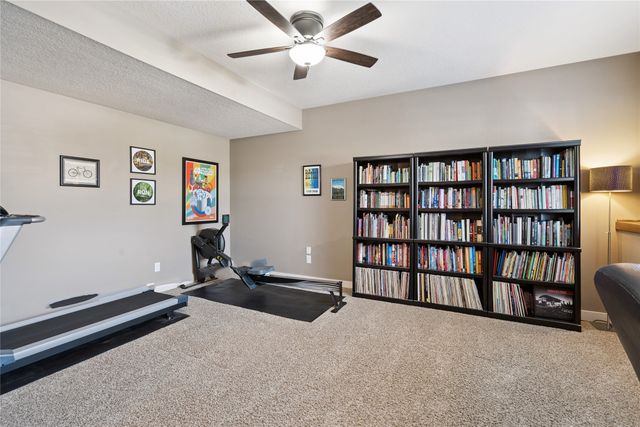 1022 NW Reinhart Drive, Ankeny, IA 50023