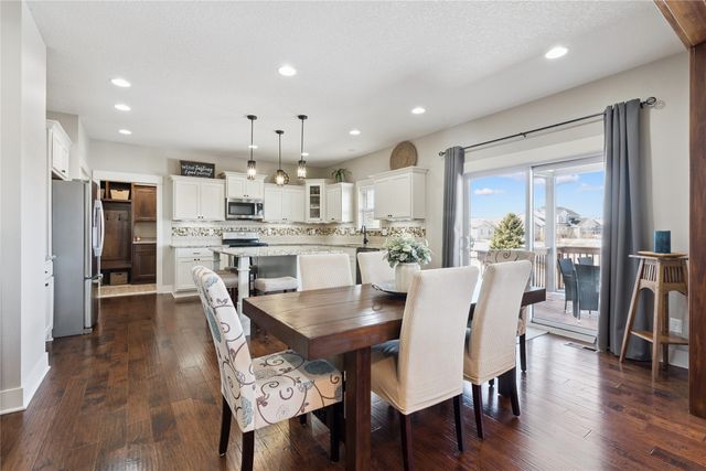 1022 NW Reinhart Drive, Ankeny, IA 50023