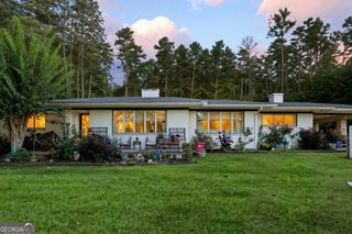 27 Rock Quarry Road, Toccoa, GA 30577