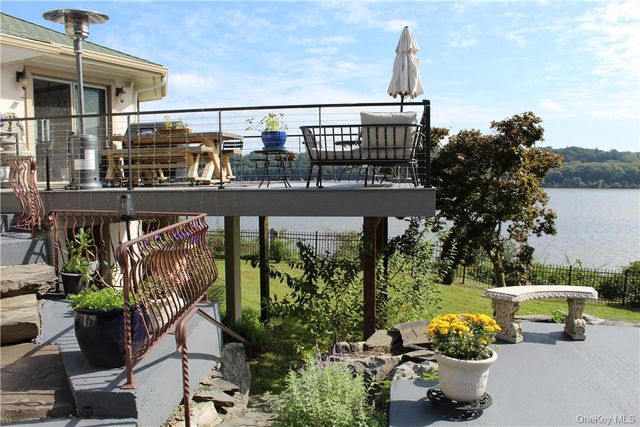 76 Floyd Ackert Road, West Park, NY 12493