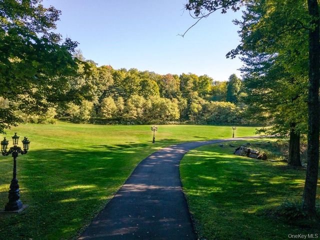 76 Floyd Ackert Road, West Park, NY 12493