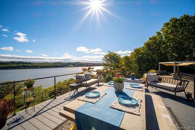 76 Floyd Ackert Road, West Park, NY 12493