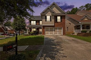 4122 Pond Edge Road, Snellville, GA 30039