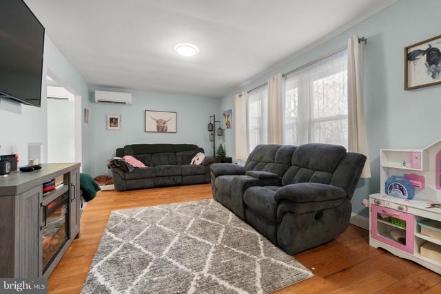 69 ASTER ST, Browns Mills, NJ 08015