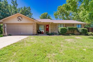 2120 Lisa Circle, Canton, TX 75103