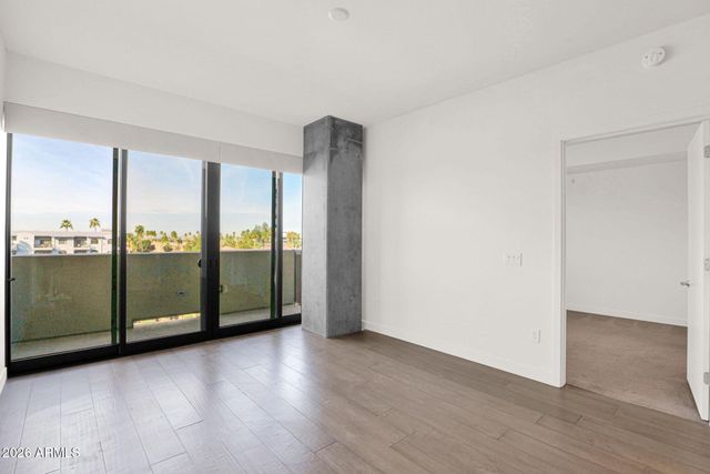 2300 E CAMPBELL Avenue 416, Phoenix, AZ 85016