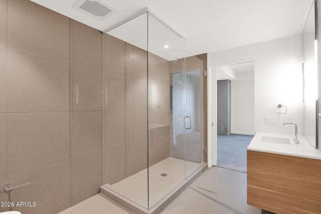 2300 E CAMPBELL Avenue 416, Phoenix, AZ 85016