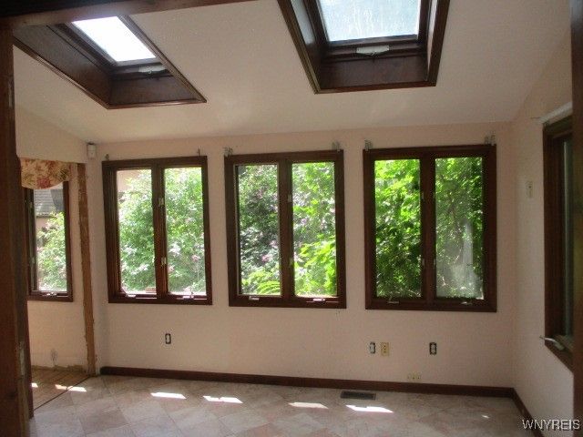 544 Willow Street, Lockport City, NY 14094